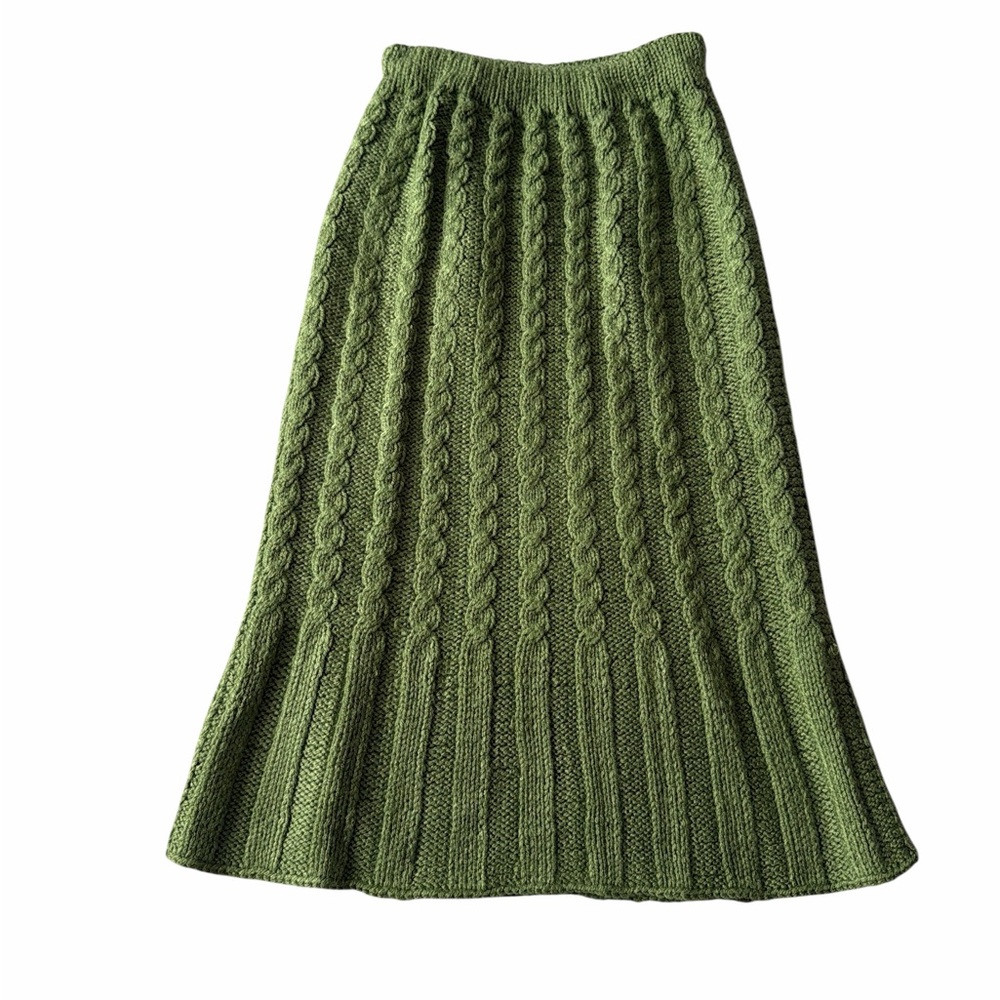 Elegant handmade Green Cable Knit Skirt